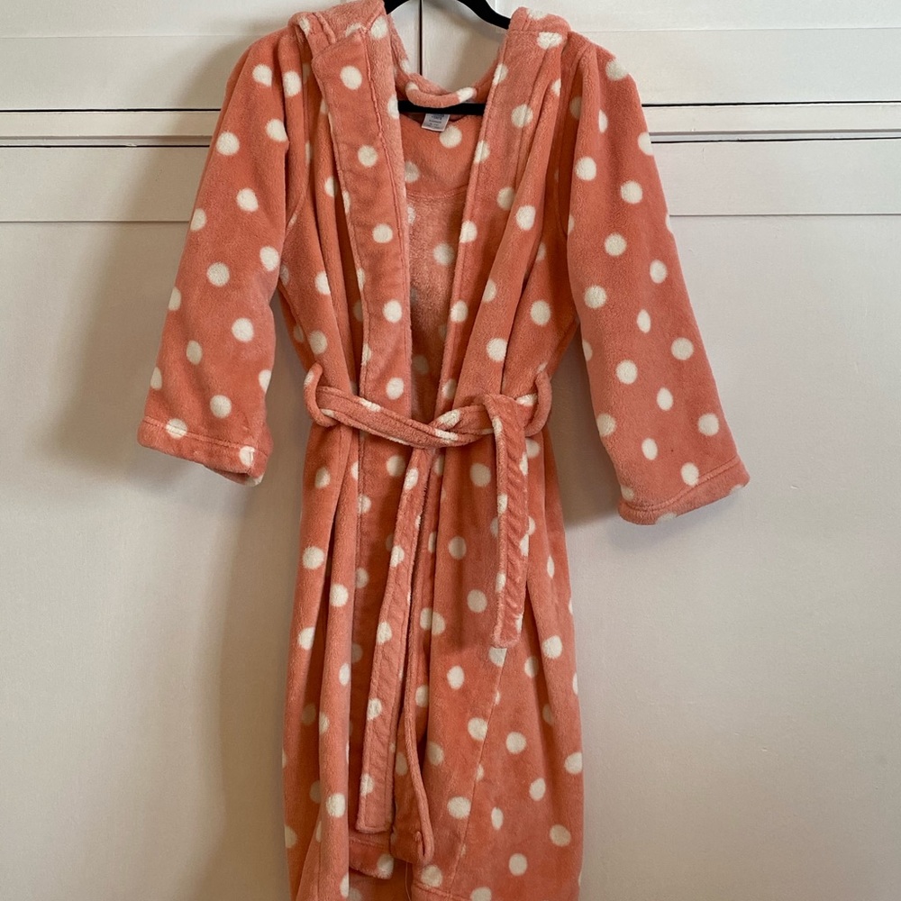 pink polka dot bath robe tuker & tate